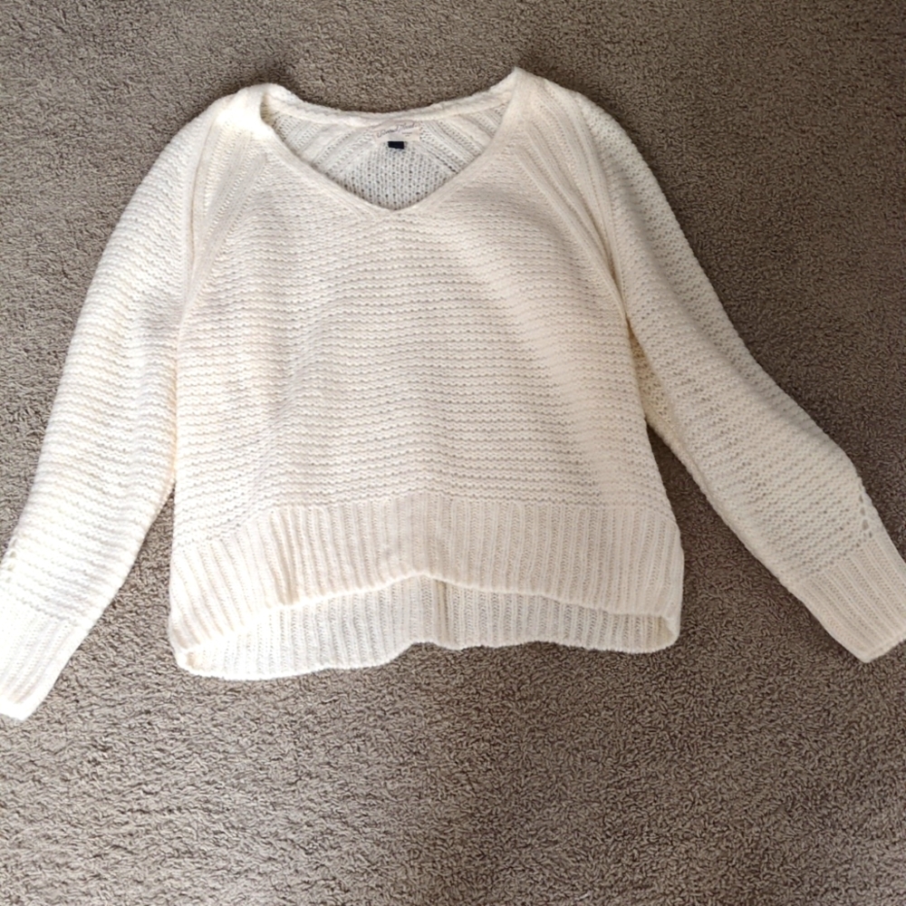 White sweater never worn